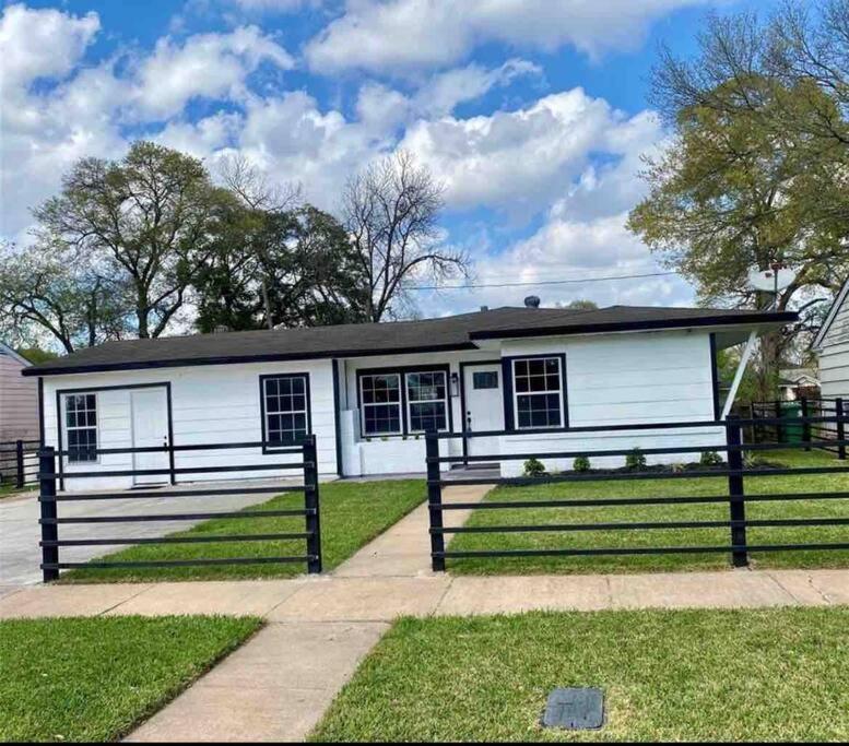 Villa Cozy House Downtown Houston! Esterno foto